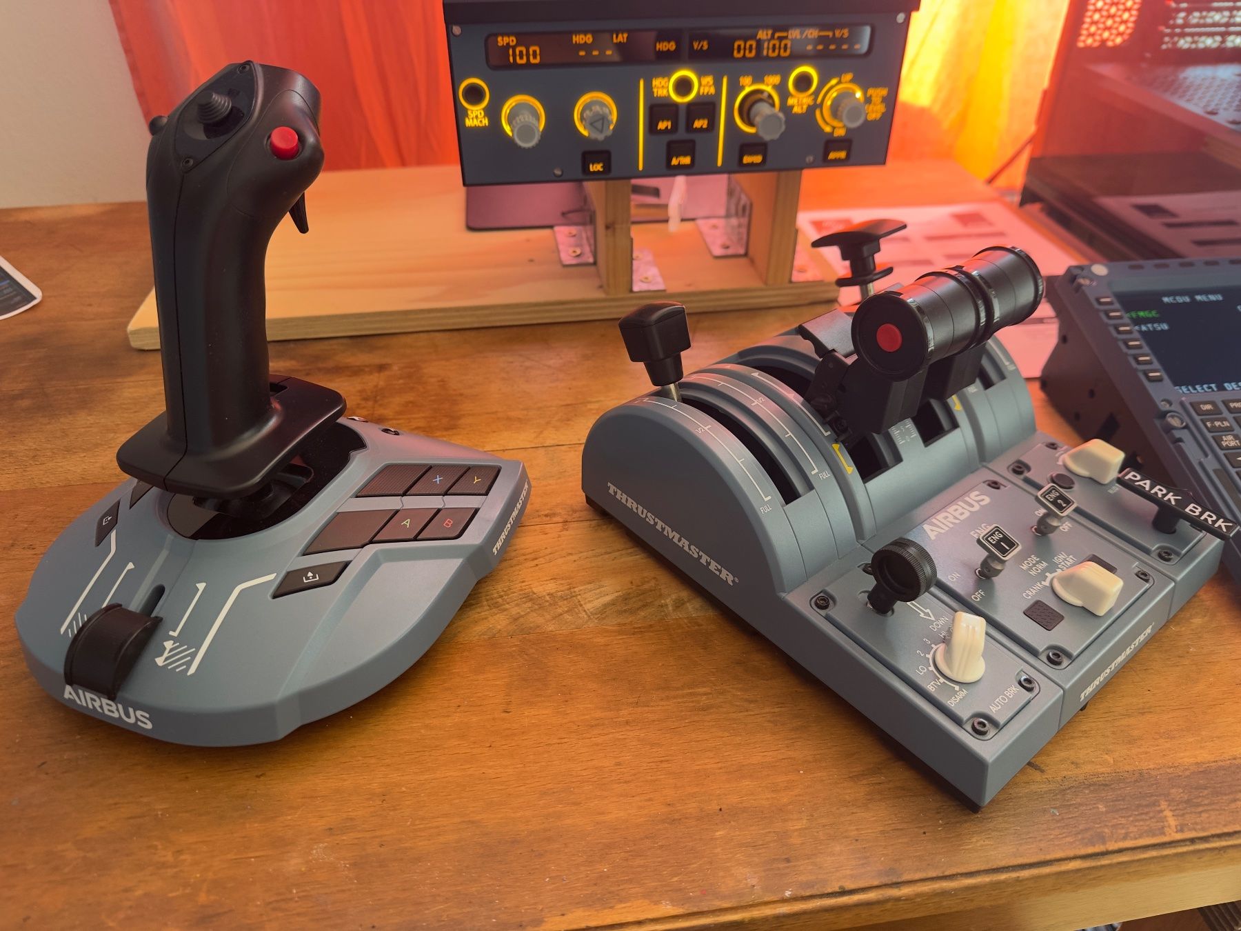 Thrustmaster Controller: Thrustmaster TCA Captain Pack X Airbus Edition – Usato da Zürich venduto da luc70