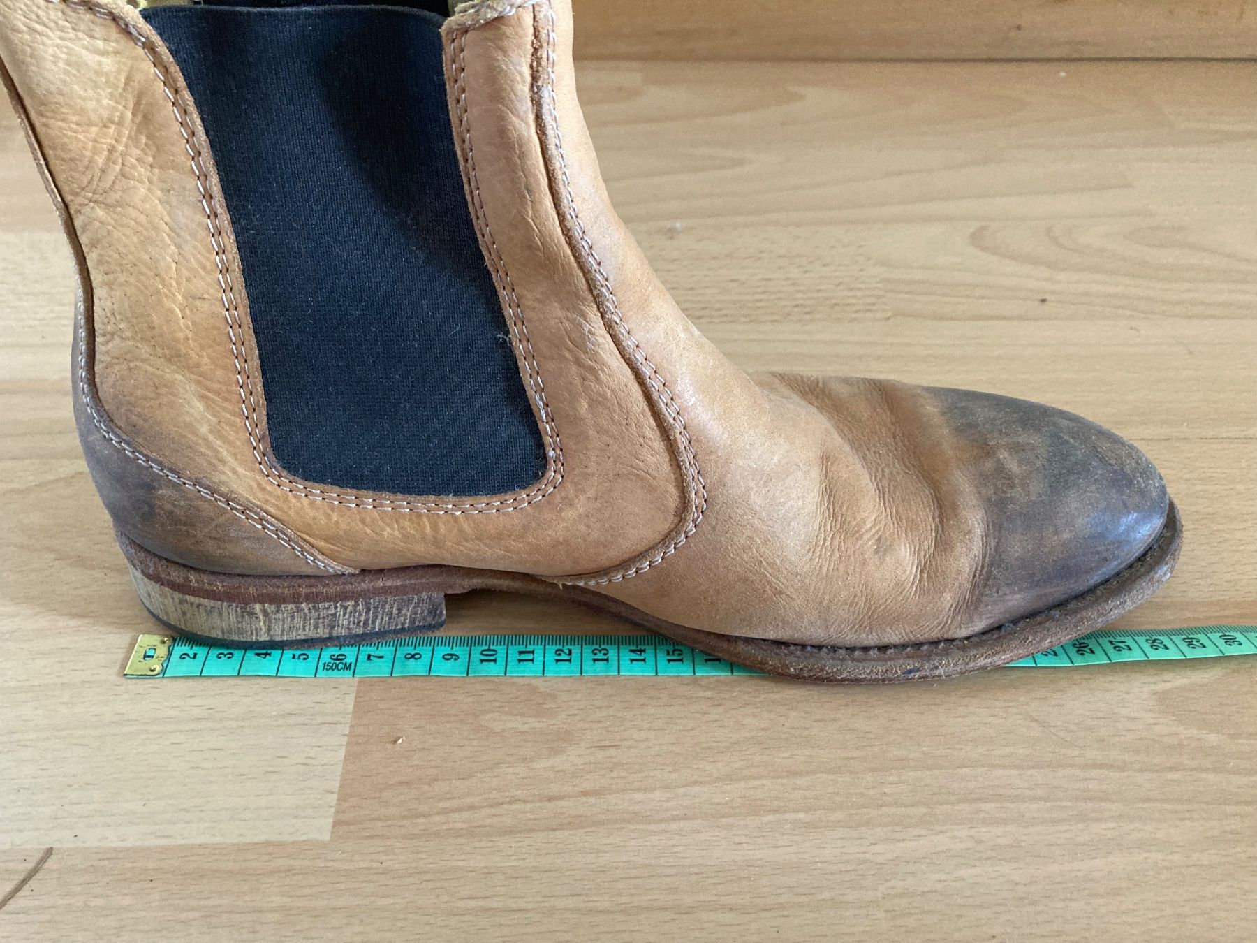Scarpe da uomo: Pasito Boots gr 40 – Usato da Basel venduto da Myriam3 5