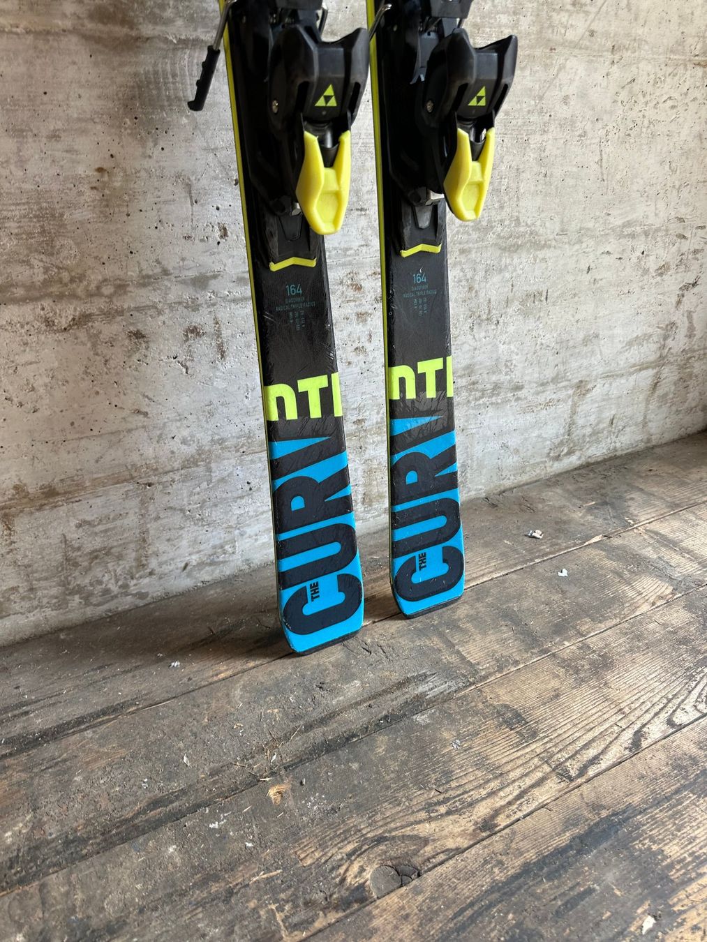 Fischer Sci: Fischer Curv DTI Ski 164cm – Usato da Emmenbrücke venduto da karkarkar 3