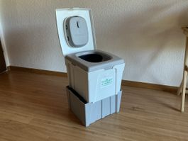 Trobolo Campingtoilette gebraucht, gründlich Desinfiziert