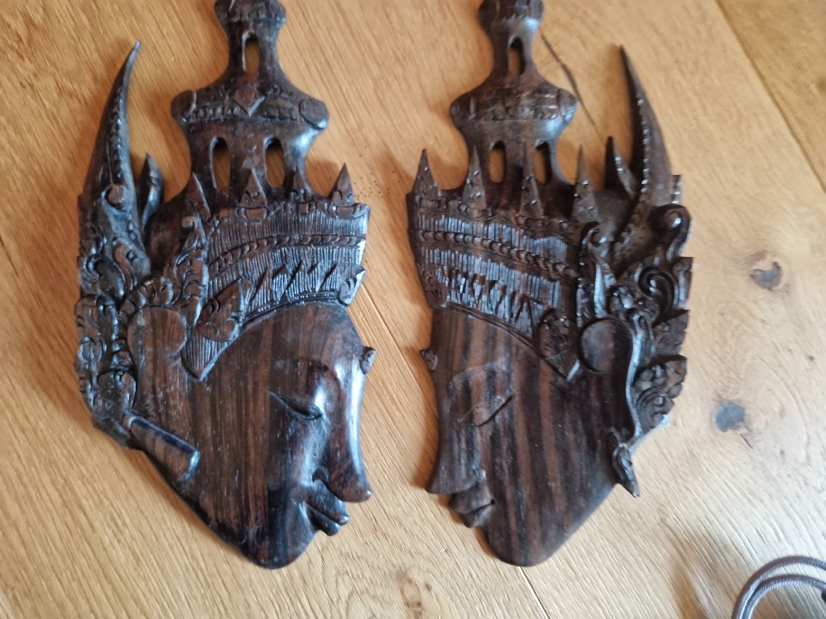Statuette: Holzfiguren aus Bali – Usato da Altdorf UR venduto da midori05