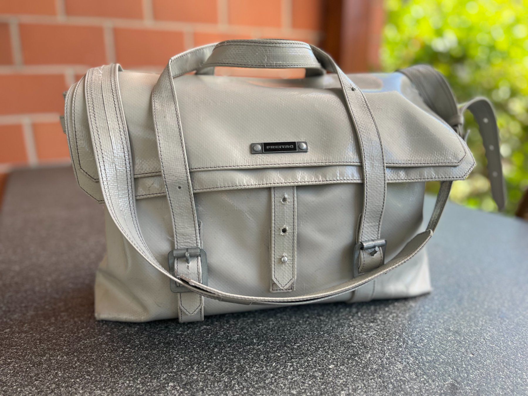 Freitag Borse: Freitag Tasche Carolus R511, Farbe grau – Usato da Mönchaltorf venduto da Loori80