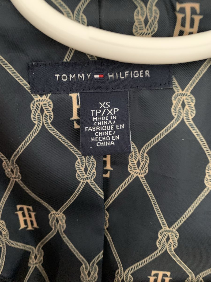 Tommy Hilfiger Cappotti: Damen Trenchcoat Tommy Hilfiger – Usato da schänis venduto da Pattifra 1