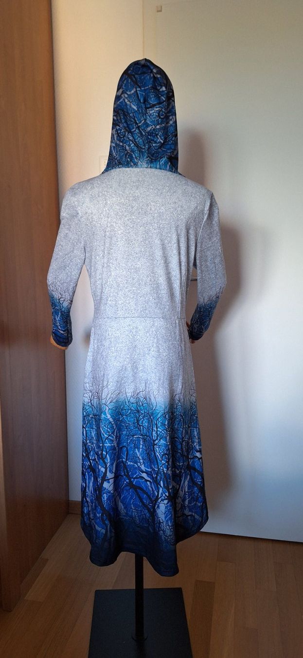 Vestiti: Jolie robe – Nuovo e nell'imballaggio originale da Lussery-Villars venduto da pousinete02 3