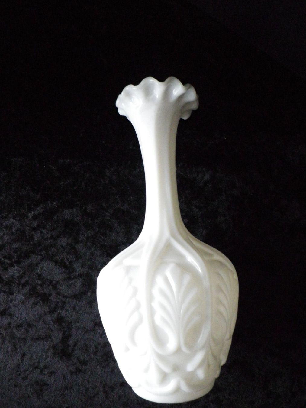 Vasi & Recipienti: Weisse Opaline-Vase antik – Usato da Reinach BL venduto da Annodomini 7