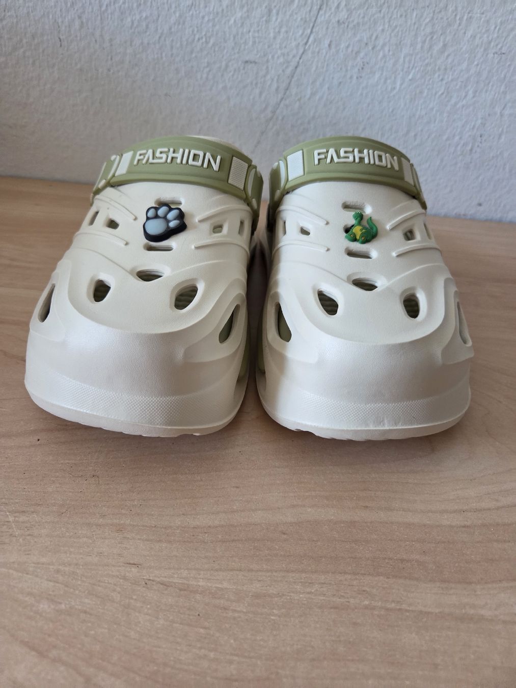 Scarpe da donna: Leichte Damenschuhe Gr.42/43  – Nuovo (secondo la descrizione) da Winterthur venduto da katzen07 1