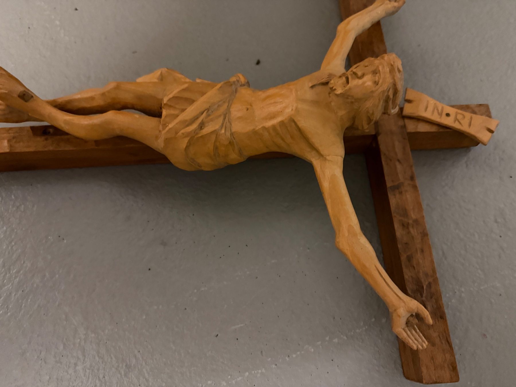Statuette: Kreuz Jesus Handgeschnitzt – Usato da Ossingen venduto da kimpossibel 2