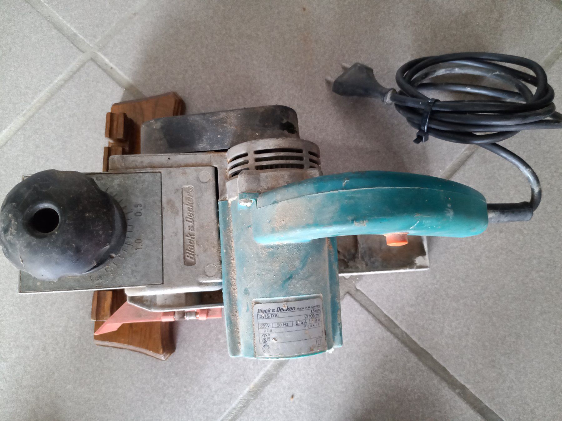 Tutti gli attrezzi: Hobel Black& Decker – Usato da Oberegg venduto da A-Z.Handel.Loehrer 1