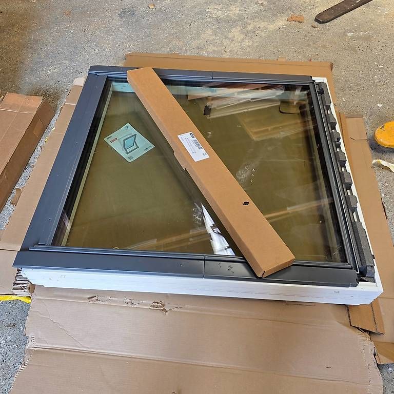 Fenster: Velux-Dachflächenfenster – Gebraucht aus Neftenbach von Myturbo 3
