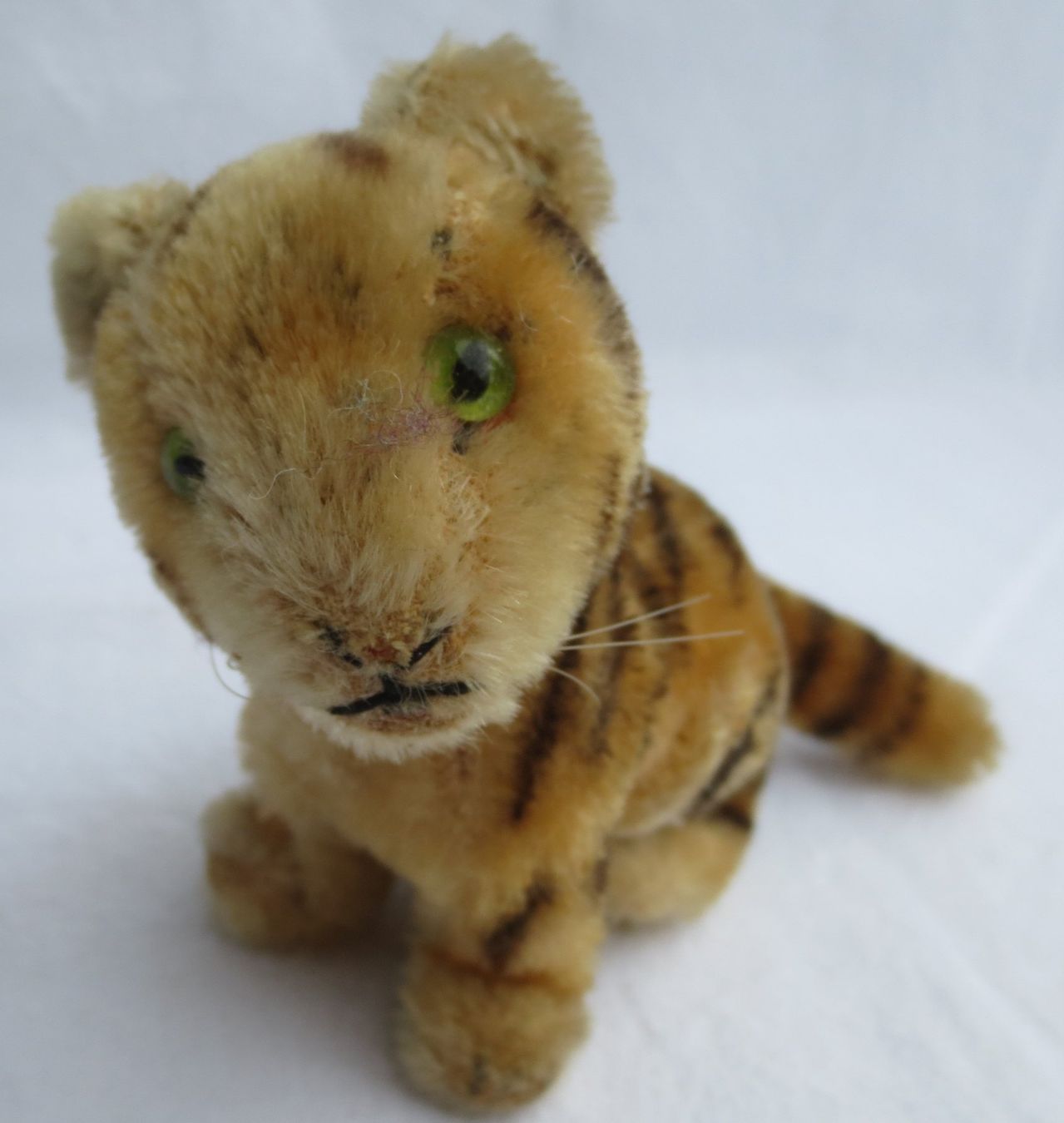 Steiff Giocattoli: Steiff Tiger sitzend – Usato da Muttenz venduto da frederic 2