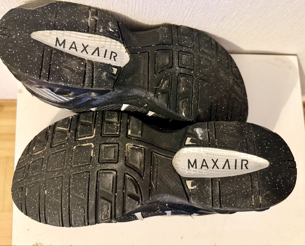Nike Chaussures hommes: Nike Air Max, taille 43 – D'occasion à Lausanne par fynou 3