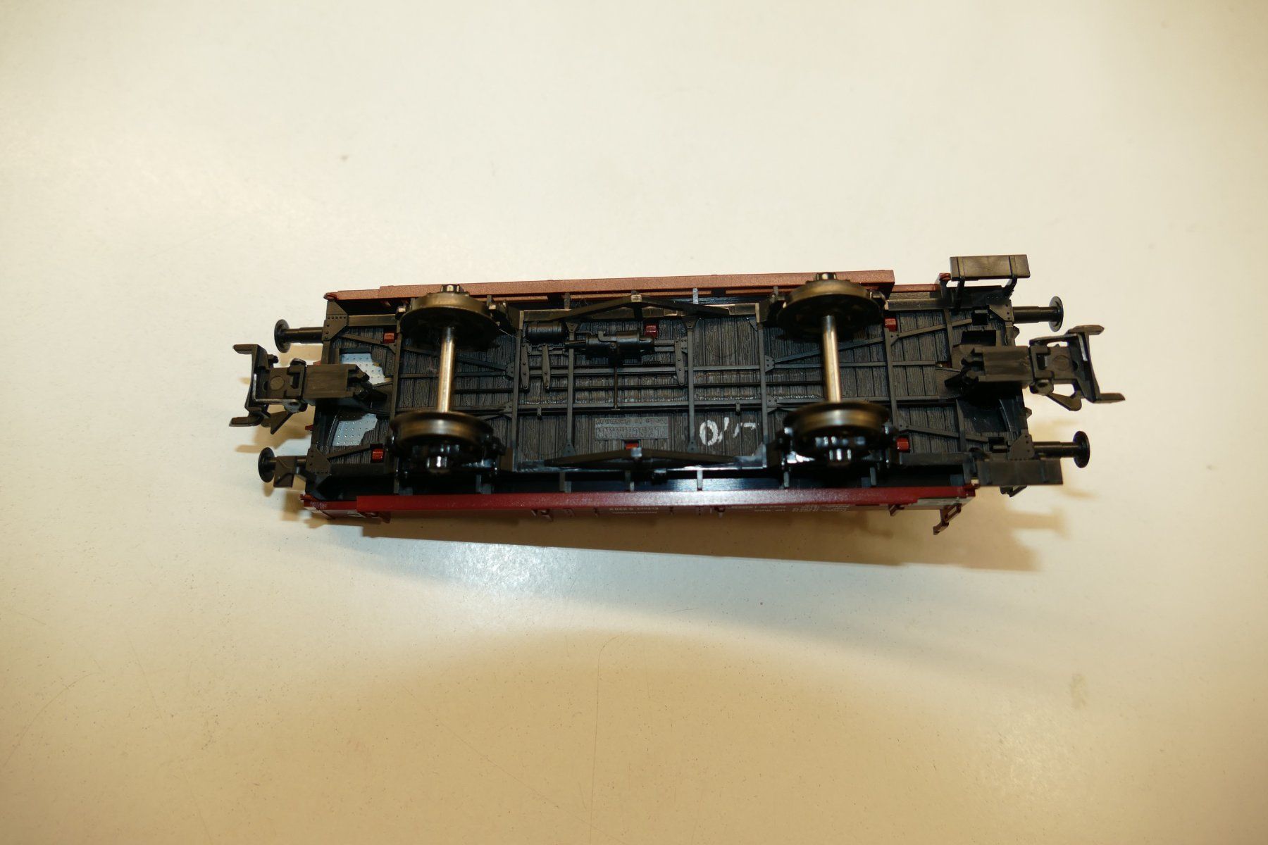 Fleischmann Modelleisenbahnen: Fleischmann H0: DR Flachwagen mit Bremserhaus – Neu (gemäss Beschreibung) aus Niederhasli von rail-duerst 6
