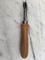 Nagelheber antik