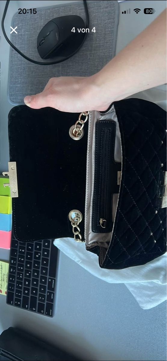 Guess Borse da donna: Guess Tasche Velvet – Nuovo (secondo la descrizione) da Nesselnbach venduto da cel_nn26 3
