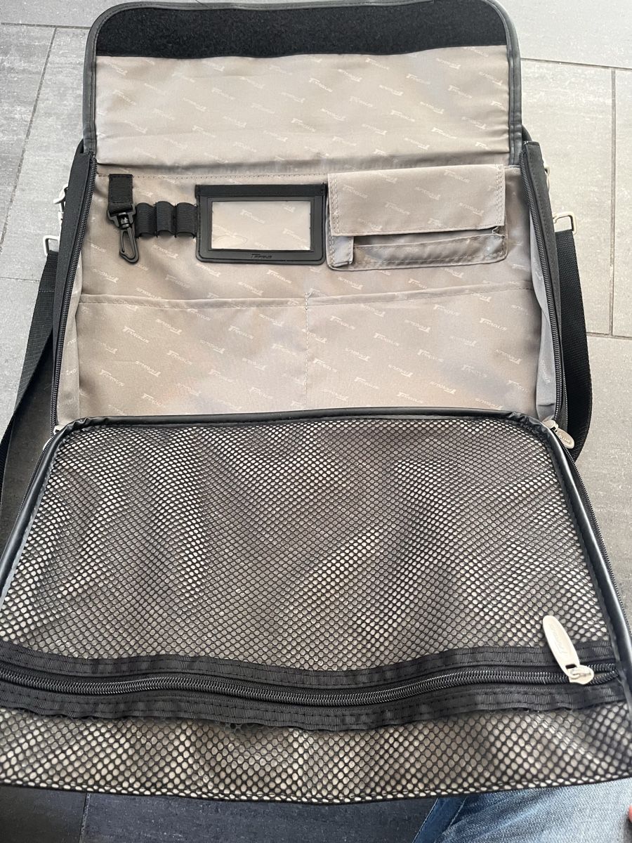 Targus Borse: Notebook Tasche – Usato da Dottikon venduto da Mesut15 2