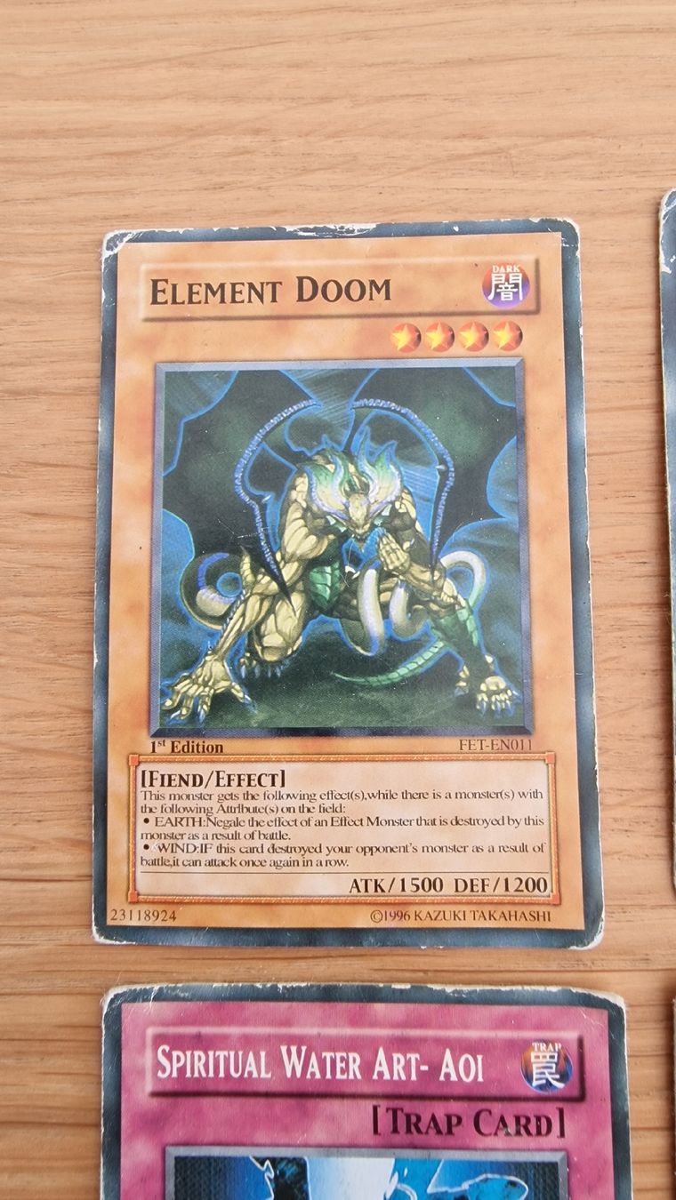 Yugioh Sammelbilder & Trading cards: YU GI OH! CARDS VERY USED – Gebraucht aus Lausanne von Intercostal 1