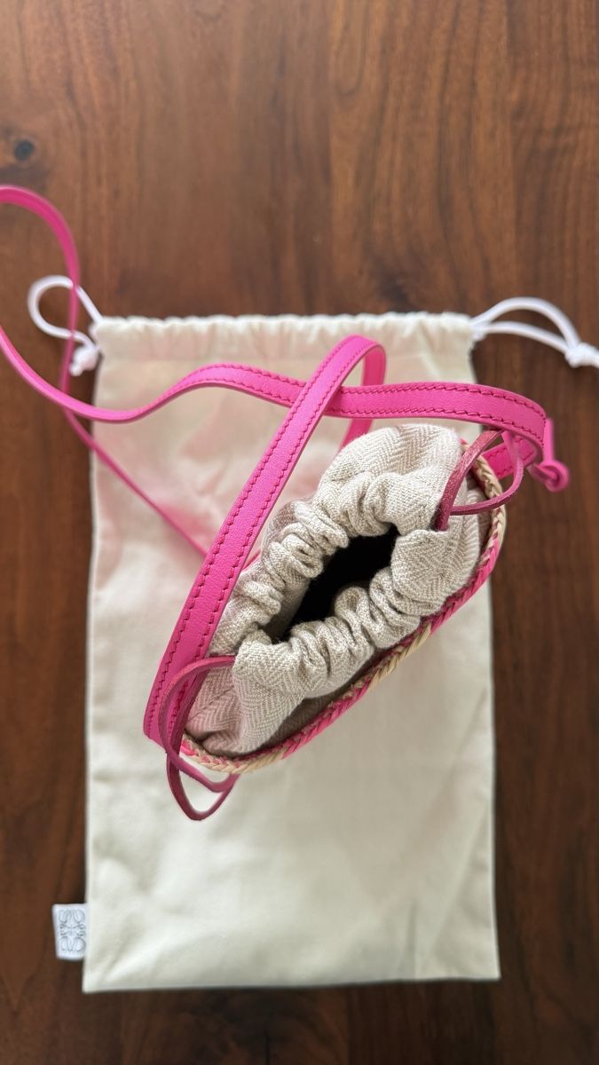 Loewe Taschen für Damen: LOEWE Tasche NEU!  – Neu (gemäss Beschreibung) aus Horn von FashionFlowerCh 1