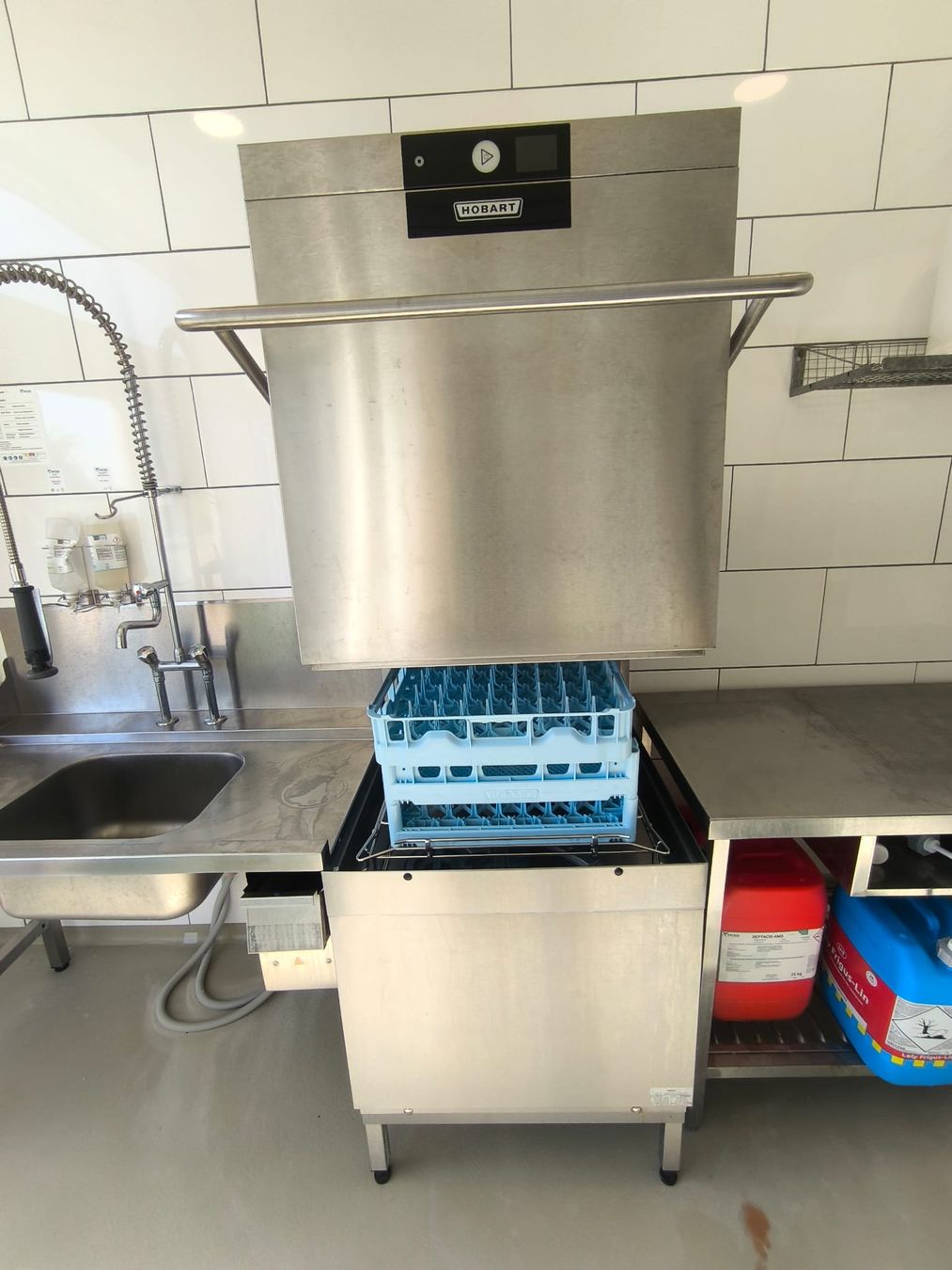 Hobart Geschirrspüler: Waschmaschine Hobart – Gebraucht aus Wittenbach von Zenturio 1