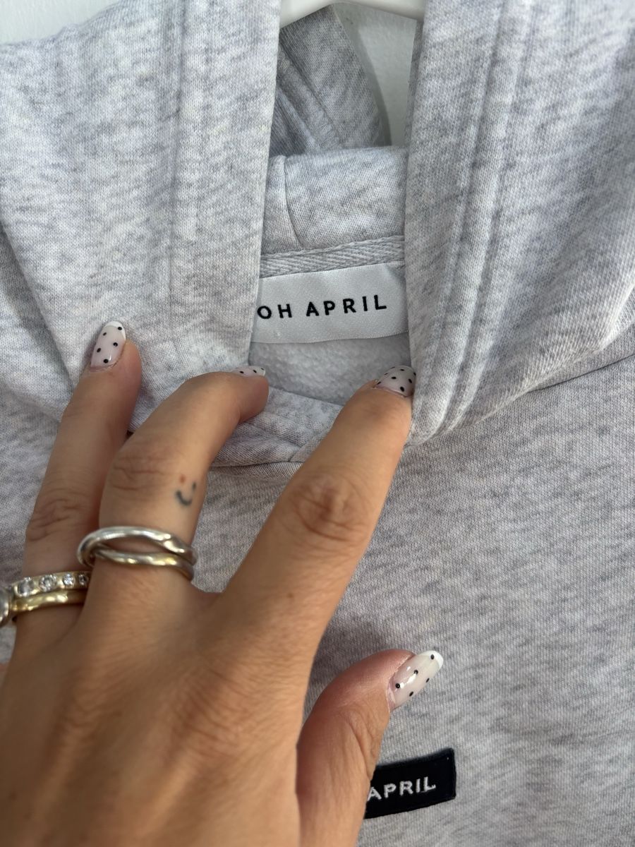 Maglioni & Felpe: Hoodie Oh April – Nuovo (secondo la descrizione) da Schaan venduto da Nina.Zander_1990 2