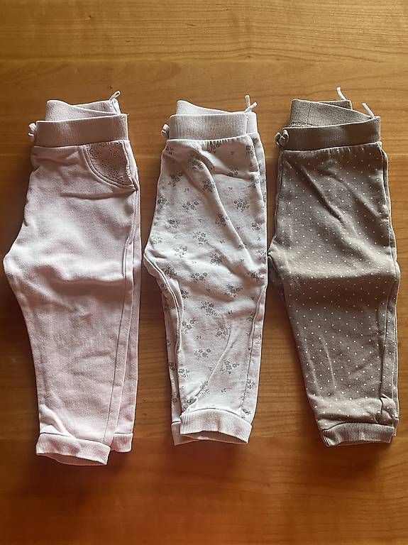 Pantaloni: 5 Hosen, Gr. 80 – Usato da Rorschacherberg venduto da kat_7lhp 1