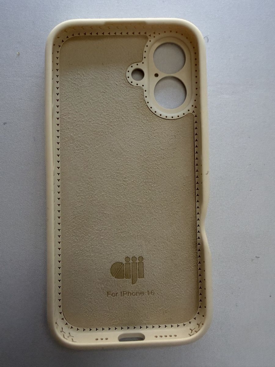 Cover & Protezioni schermo: Coque iPhone 16 avec support magnétique - État soigné – Usato da Carouge GE venduto da Yha84 3