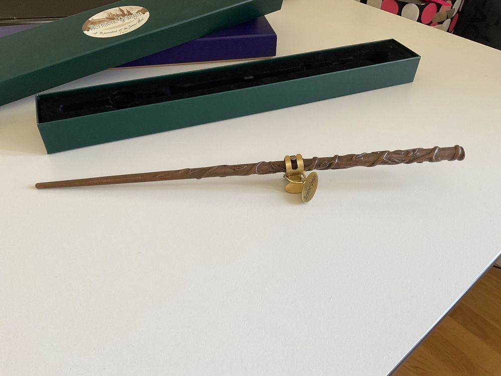 Costumi: Harry Potter Zauberstab Hermine Granger – Nuovo (secondo la descrizione) da Gattikon venduto da Sunfloor