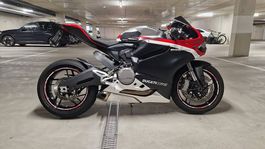 Ducati Panigale 899