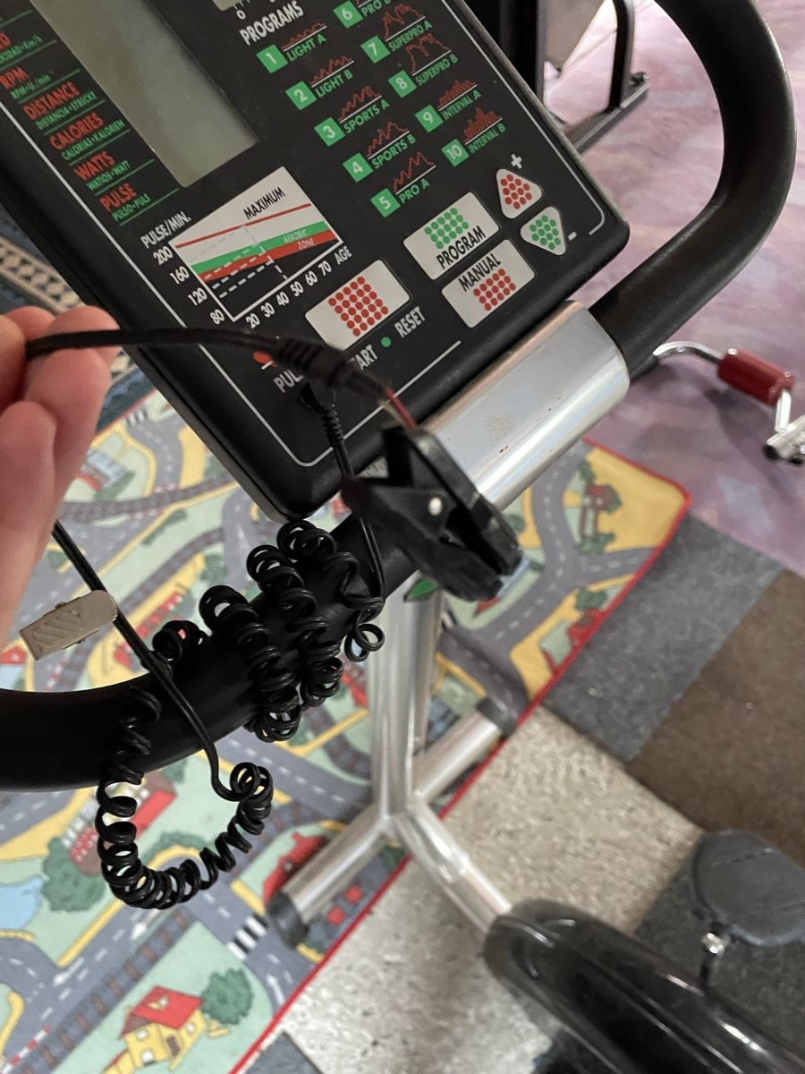 Hometrainer: Heimtrainer / Ergometer / Fitnessvelo – Usato da Füllinsdorf venduto da cat_sn9q 3