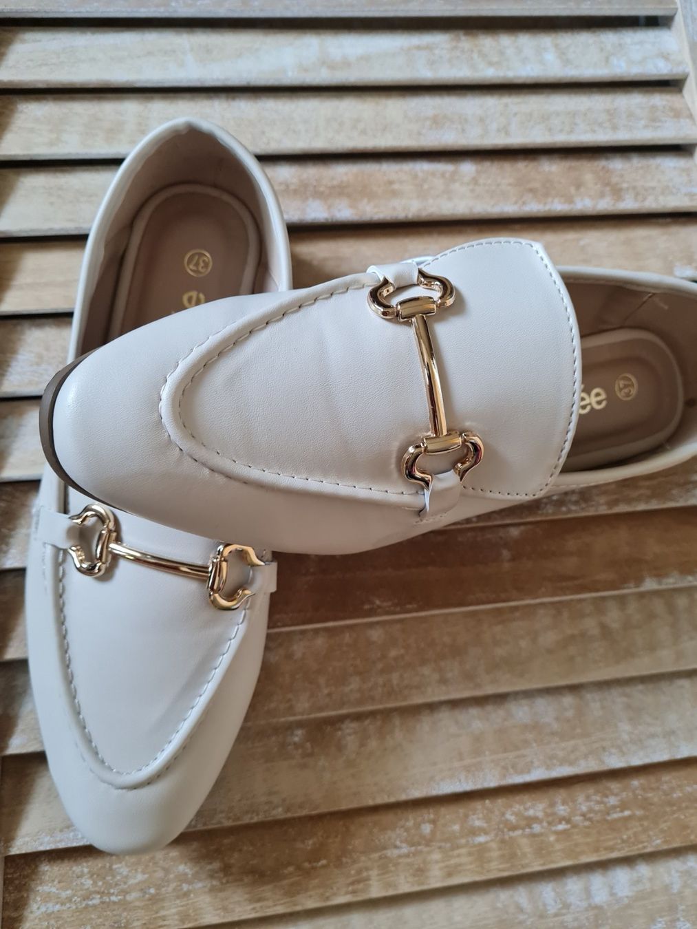 Scarpe da donna: Chaussures – Nuovo e nell'imballaggio originale da Grand-Lancy venduto da ana_7y2f 4