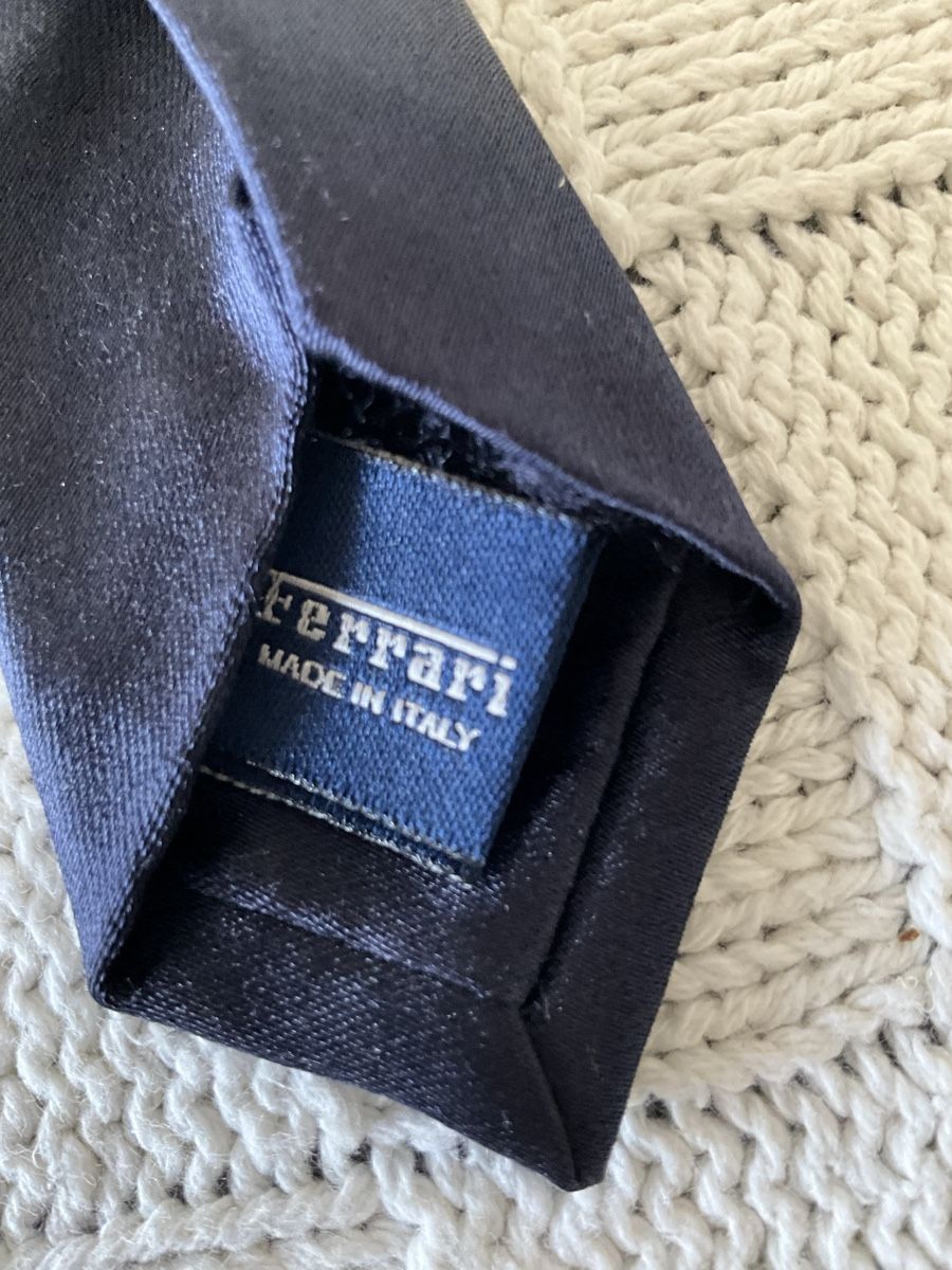 Cravatte: FERRARI Seidenkrawatte Blau – Nuovo (secondo la descrizione) da Zürich venduto da thovala 1