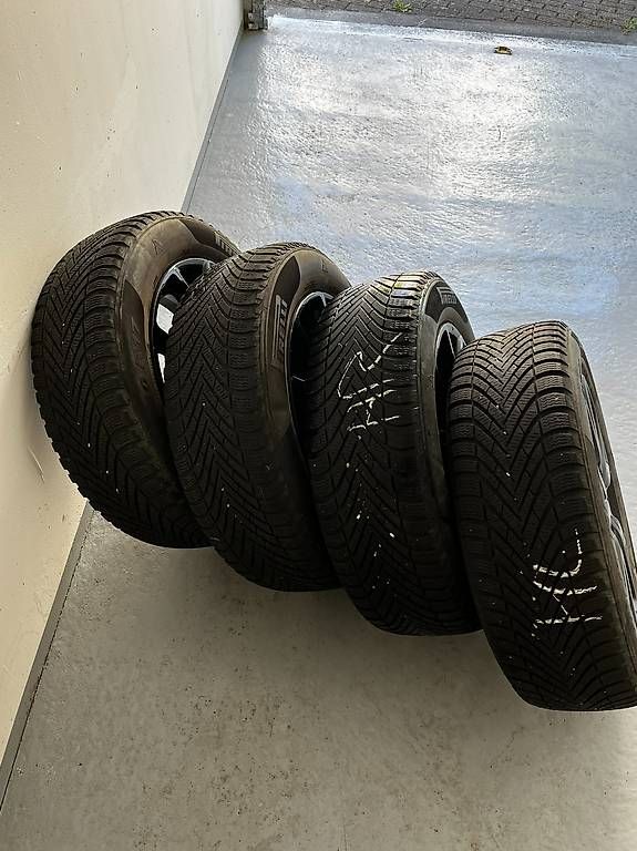 Mazda Pneus & Kompletträder: 17" Original Mazda CX-30 Winterrad – Gebraucht aus Gipf-Oberfrick von Hansjoerg0 1