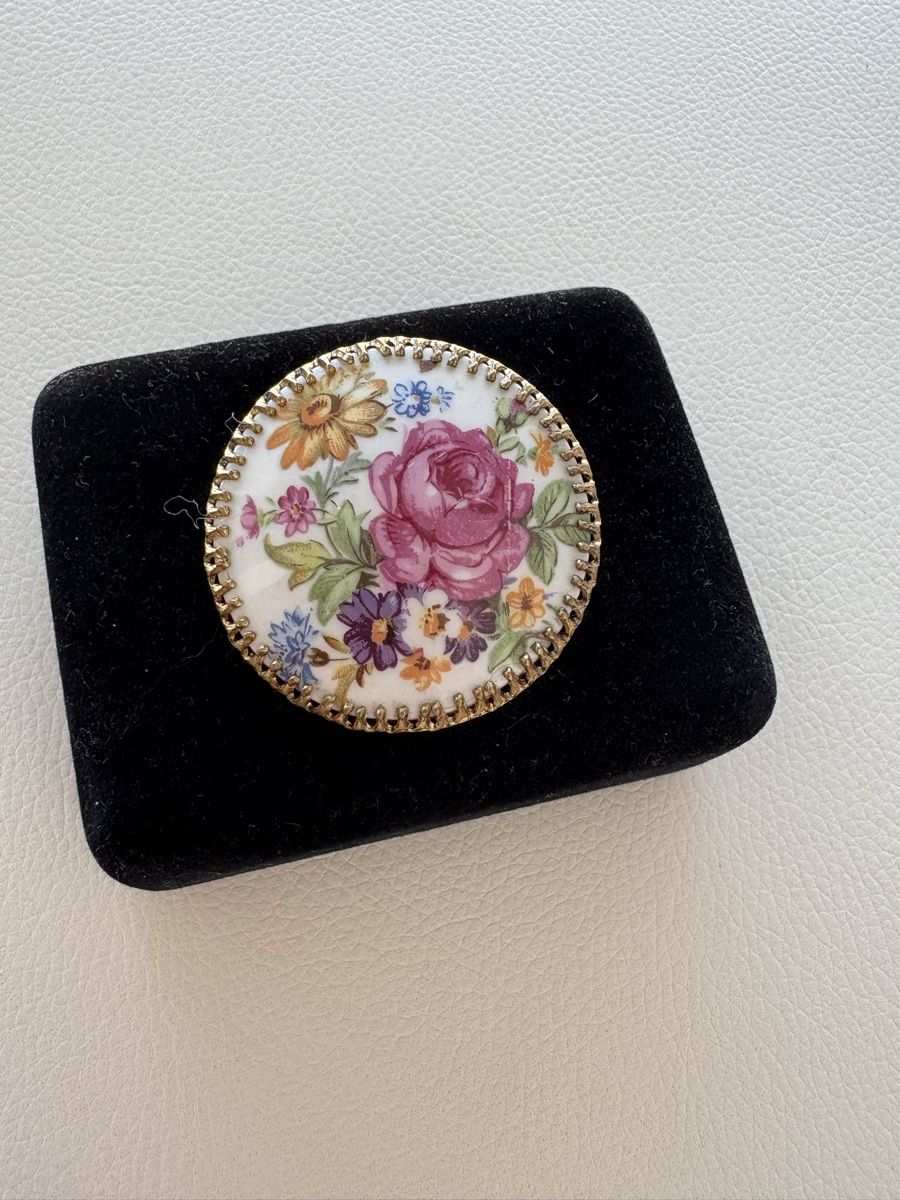 Broschen & Nadeln: brooch decal vintage ,good condition, Czechoslovakia – Gebraucht aus Lausanne von oyu_hgg5 3
