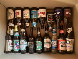Deko / Bierflaschensammlung / Internat. 80 Stk.