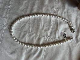 Perlencollier