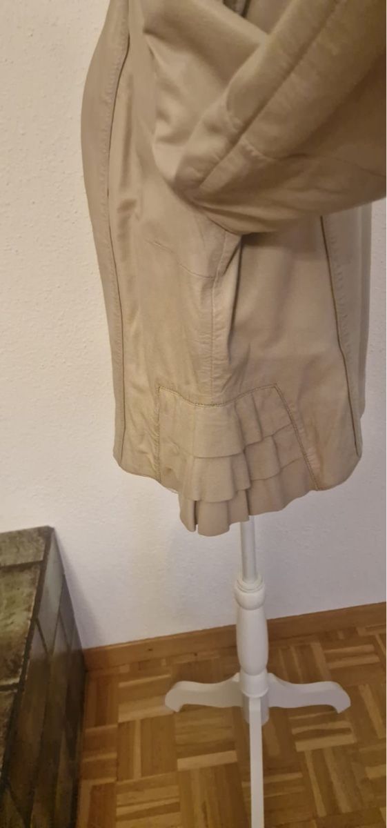 Giacche: JJ BENOM Lammleder Jacke gr.42 – Usato da St. Gallen venduto da mania03 4