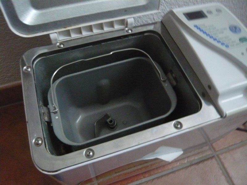 Elettrodomestici da cucina: Backmaschine König / Brotbackmaschine – Usato da Ruggell venduto da Btt 2