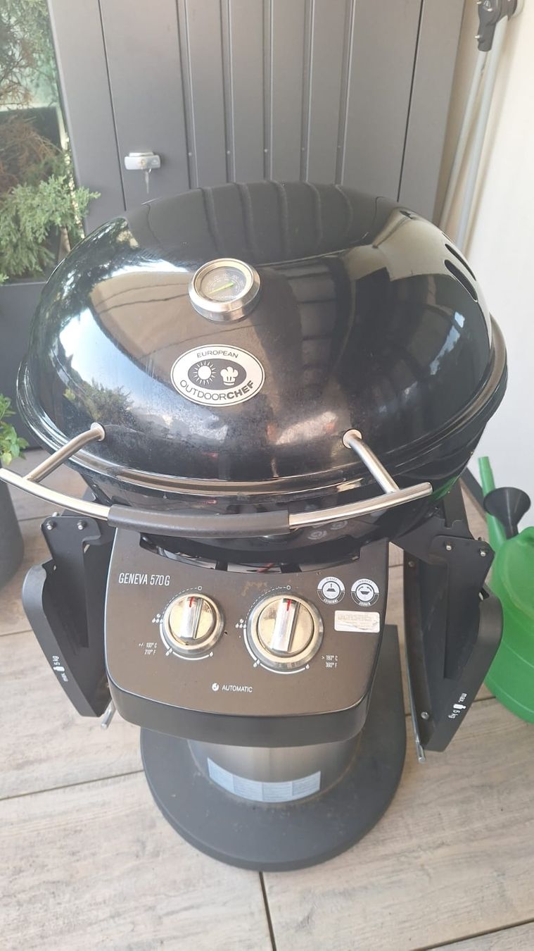 Grills: Gas-Kugelgrill Outdoorchef – Defekt aus Aadorf von Sterniks