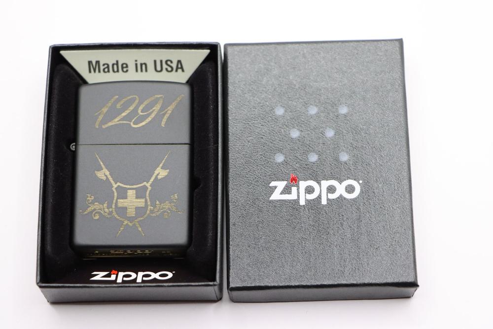 Zippo 1291 Helvetia Gravur | Acheter sur Ricardo