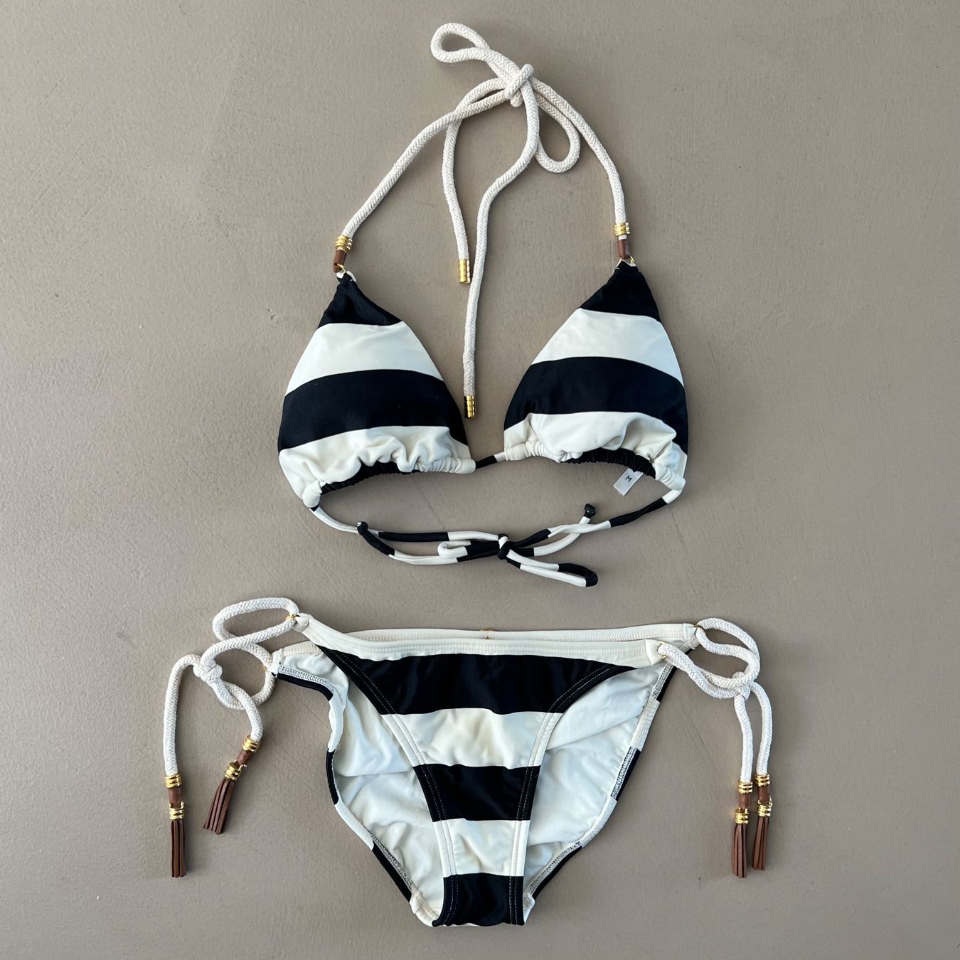Badekleider & Bikinis: VIX PAULA HERMANNY Bikini 👙 – Gebraucht aus Zürich von ClosetQueen 1