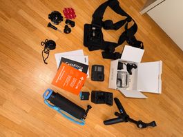 GoPro HERO8 Black mit viel Zubehör