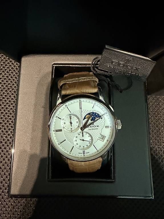 Edox Orologi: Edox Les Bémonts Chronograph Moonphase – Usato da St. Gallen venduto da John_Klerk 1