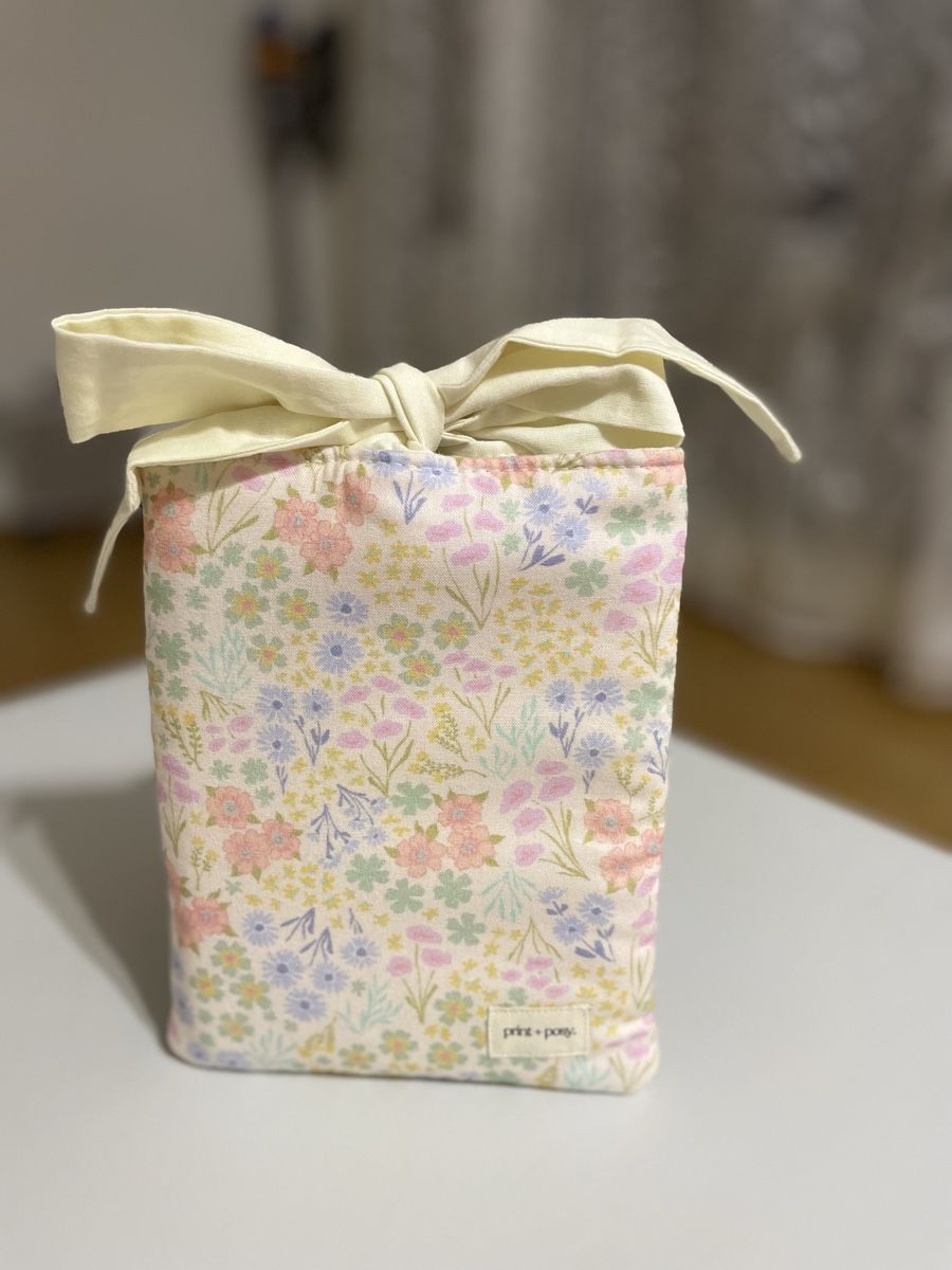 Covers & Borse: Kindle Hülle, Blumenmuster mit Schleife – Nuovo (secondo la descrizione) da Rheineck venduto da cha_p9qy 3
