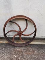 Gusseisenrad, Riemenscheibe, Dekoratives Eisenrad, Metallrad