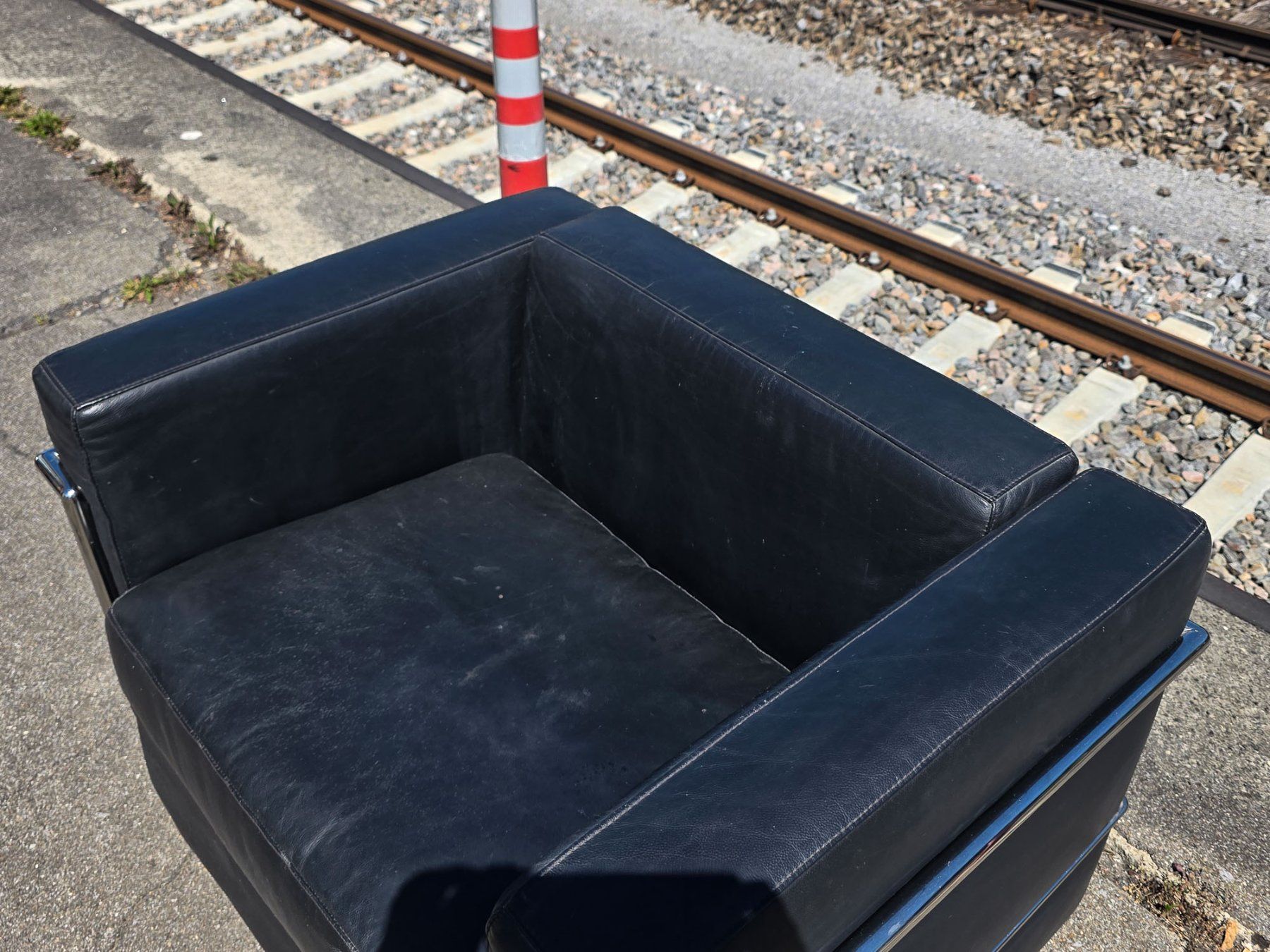 Sessel: Designsessel kubisch - Leder, Chromstahl - Ref. 05/64 – Gebraucht aus Au ZH von BrockiAu 4