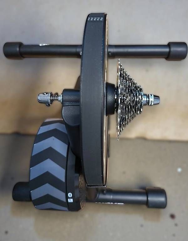 Wahoo Hometrainer: Wahoo Rollentrainer Kickr Core Smart Kickr Core Smart – Neu (gemäss Beschreibung) aus Zürich von UserZueri2100 1
