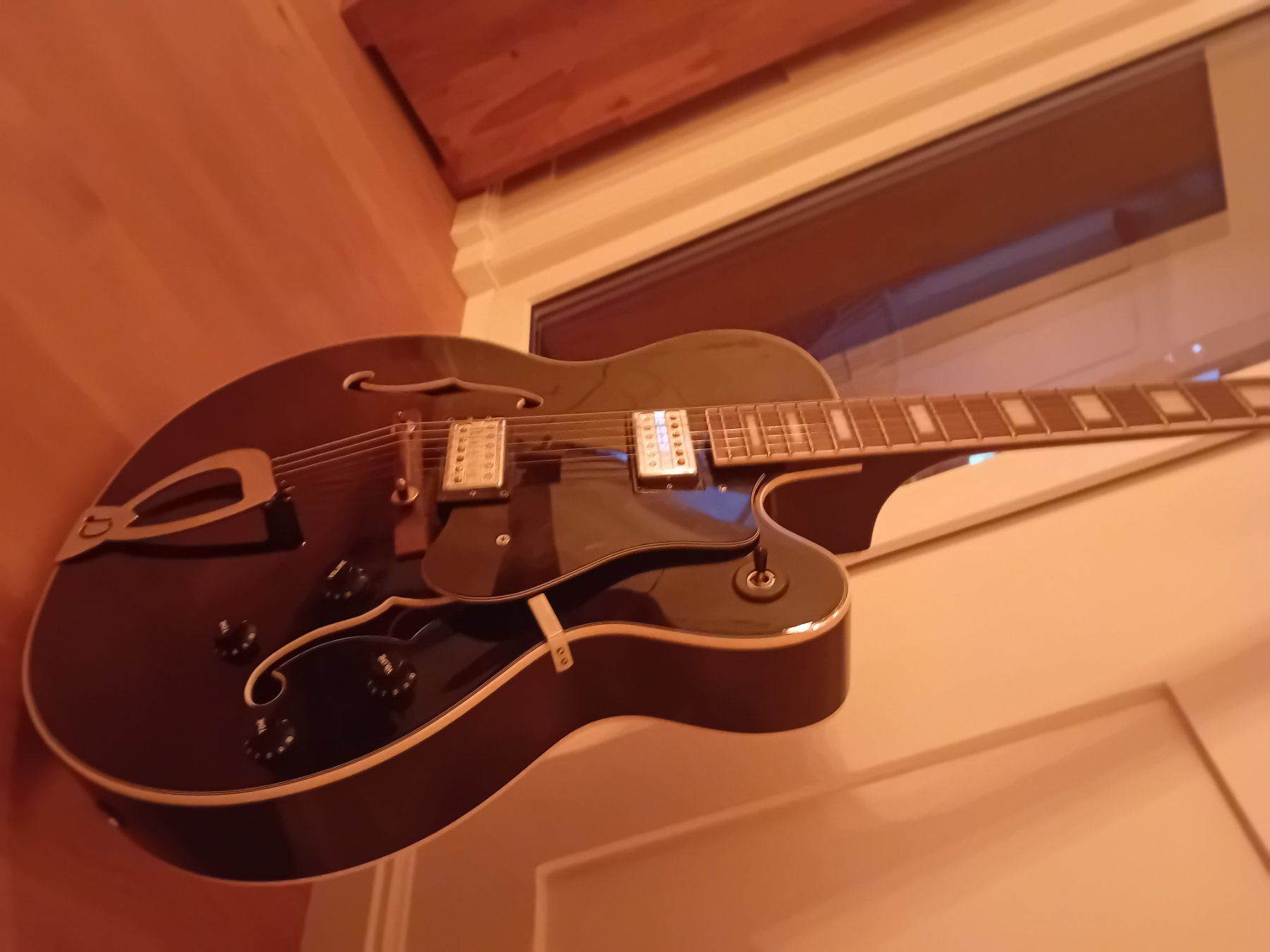Instruments de musique: Gitarre – D'occasion à Romanshorn par inf_wdd8