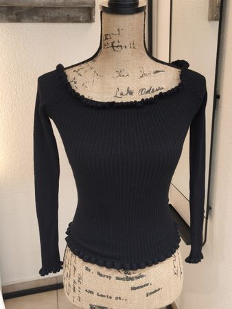 FB Sister Langarmshirt schwarz gerippt Grösse XXS