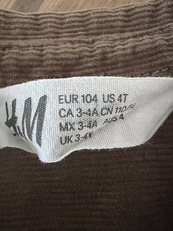 Camicie, T-shirt & Polo: Cordhemd Grösse 104 – Usato da St. Niklausen LU venduto da Mimmi86 2