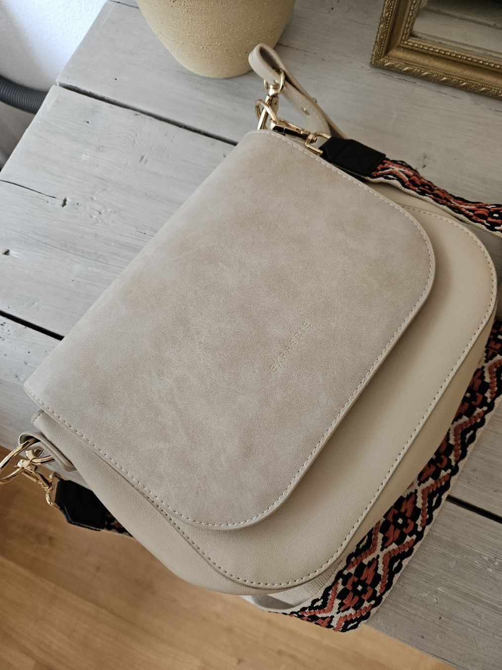 Borse da donna: Beige Expatrié Umhängetasche – Usato da Brig venduto da SarahsWardrobe 6