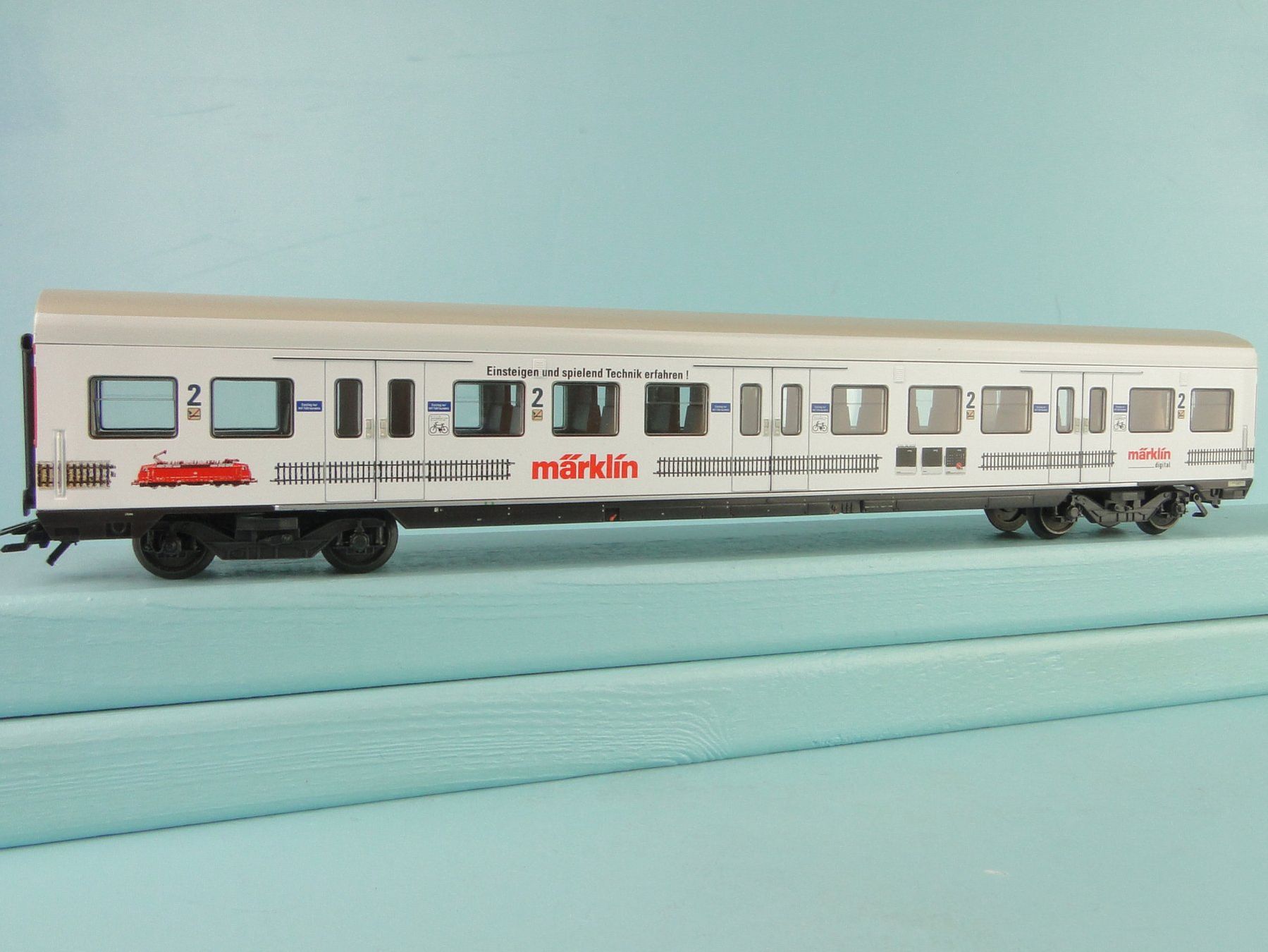 Märklin Modelleisenbahnen: Märklin 2849 S-Bahn-Zug – Gebraucht aus Bülach von cann11 7